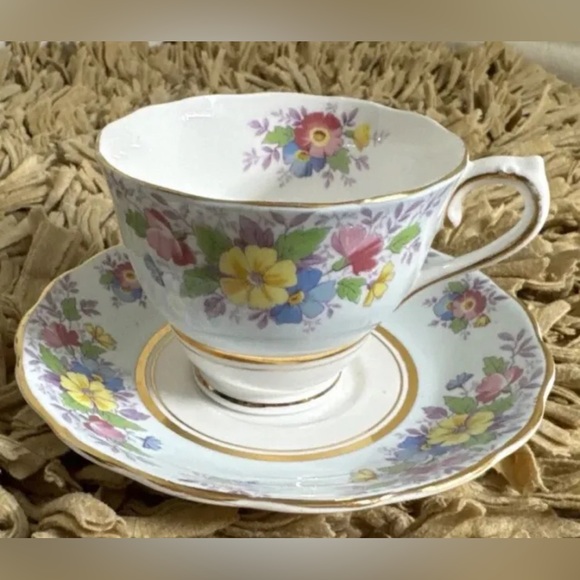Vintage Tea Cup Set Colclough China Made In Longton England - Picture 1 of 6